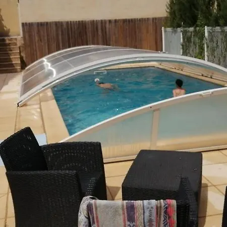 Holiday home Du Bois Du Pech *